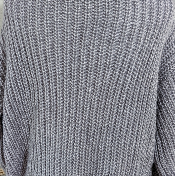 New Chunky Turtleneck Cable knit Sweater - Picture 5 of 7